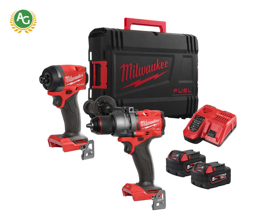 Milwaukee Gen4 Combi Drill and Impact Driver Kit