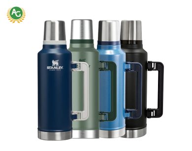 Classic Legendary Bottle Stanley Bottle 1.9L